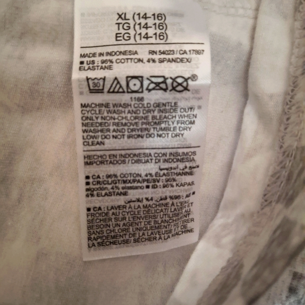 Old Navy - Picture 4 of 5